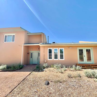 679 Calle De Blas, Corrales, NM 87048