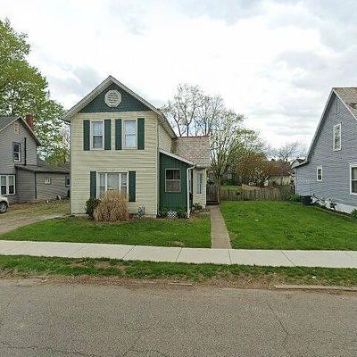 68 Moull St, Newark, OH 43055