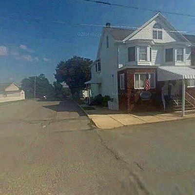 68 W Fell St, Summit Hill, PA 18250