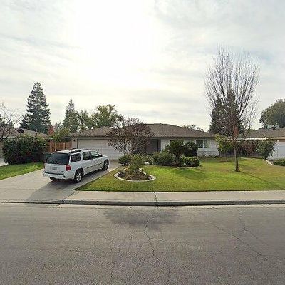 6805 Columbia Ln, Bakersfield, CA 93309