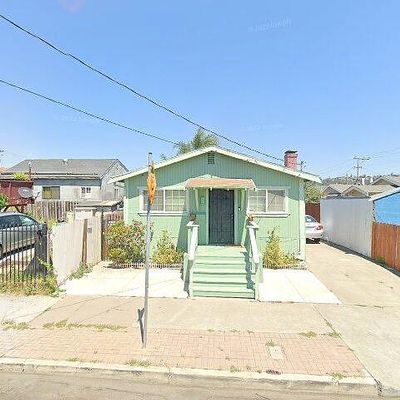 6820 Arthur St, Oakland, CA 94605