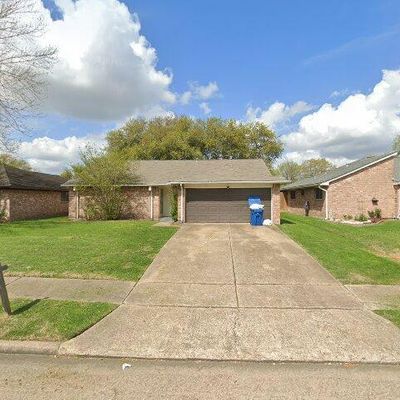 6826 Marta Dr, Houston, TX 77083