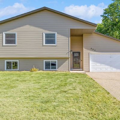 685 Sunrise Ave, Stillwater, MN 55082