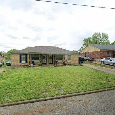 686 Westview Ln, Memphis, TN 38109