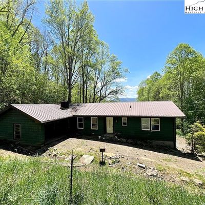 686 Will Perry Rd, Vilas, NC 28692