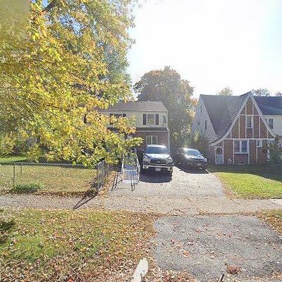 69 Chapin Ter, Springfield, MA 01107