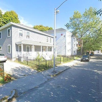 69 Hollis St, Worcester, MA 01610