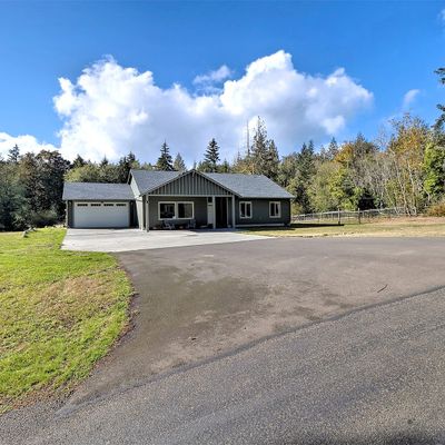 690 E Stadium Beach Rd W, Grapeview, WA 98546