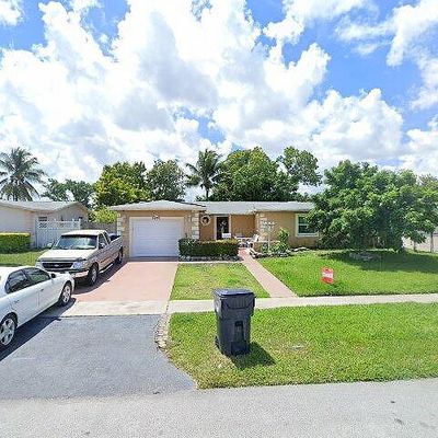 6900 Sw 10 Th Ct, North Lauderdale, FL 33068