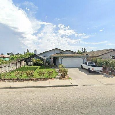 6903 Olive Ave, Winton, CA 95388