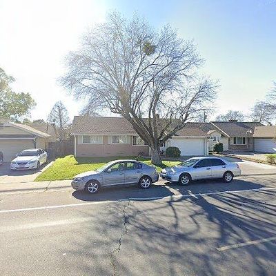 6932 Bowling Dr, Sacramento, CA 95823