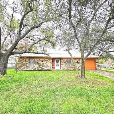 6941 Ireland Dr, Brownwood, TX 76801