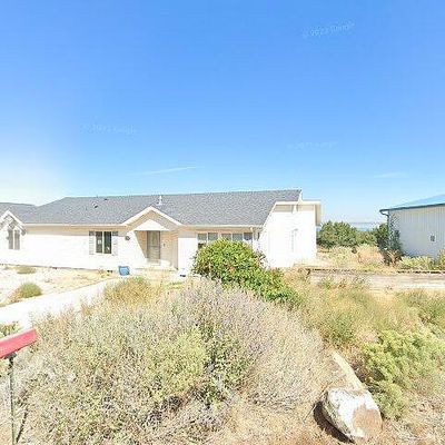 6996 Lacona St, Othello, WA 99344