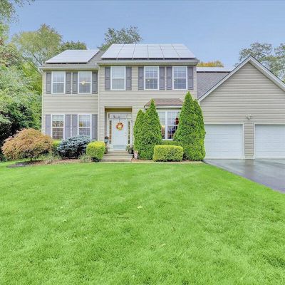 7 Appaloosa Ct, Howell, NJ 07731