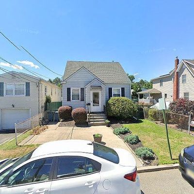 7 Blanche St, Secaucus, NJ 07094