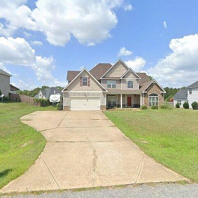 7 Chickasaw Trl, Fort Mitchell, AL 36856