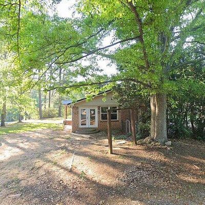 7 Peach Tree Cir, Moundville, AL 35474