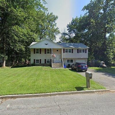 7 Sunset Dr, High Bridge, NJ 08829