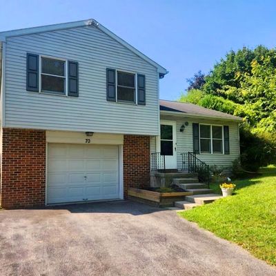 70 Nevin Dr, Honey Brook, PA 19344