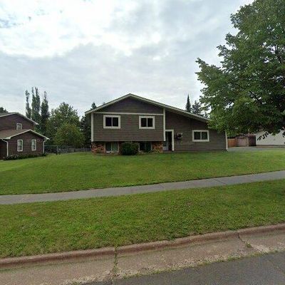 70 Nelson Dr, Silver Bay, MN 55614