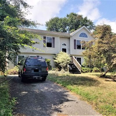 70 Overlook Dr, Mastic Beach, NY 11951