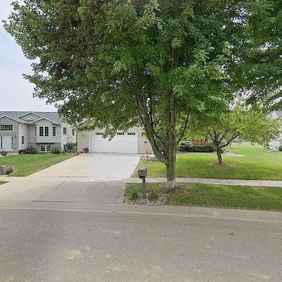 700 22 Nd St Ne, Kasson, MN 55944