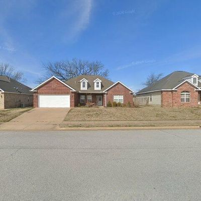 701 Maci, Siloam Springs, AR 72761