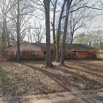 701 Sassafras Dr, Starkville, MS 39759