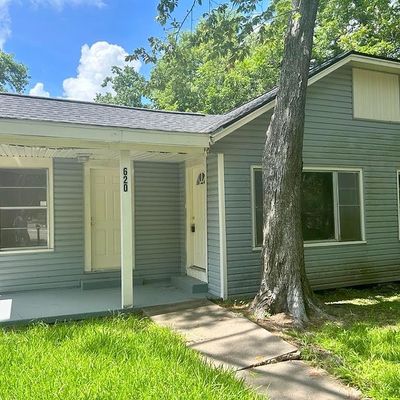 620 E Cedar St, Angleton, TX 77515