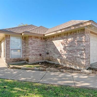 620 Windswept Ct, Denton, TX 76209