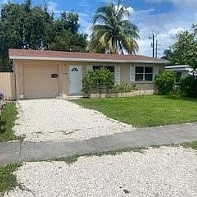 6209 Dawson St, Hollywood, FL 33023