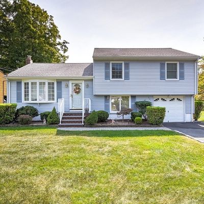 621 Park Rd, Morris Plains, NJ 07950