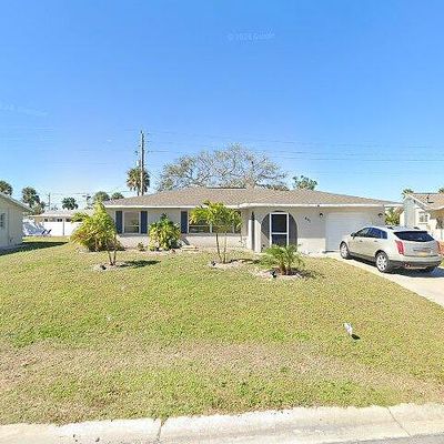 621 W Michigan Dr, Venice, FL 34293