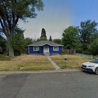 622 Cedar St, Mount Shasta, CA 96067