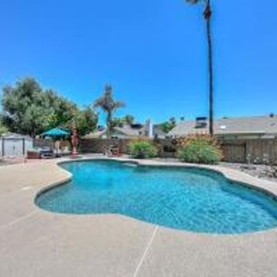 6221 W Sunnyside Dr, Glendale, AZ 85304