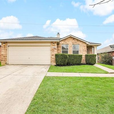 6221 Thoroughbred Trl, Denton, TX 76210