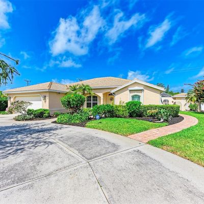 624 Harbor Dr S, Venice, FL 34285