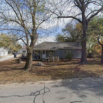 625 S Hall St, Webb City, MO 64870