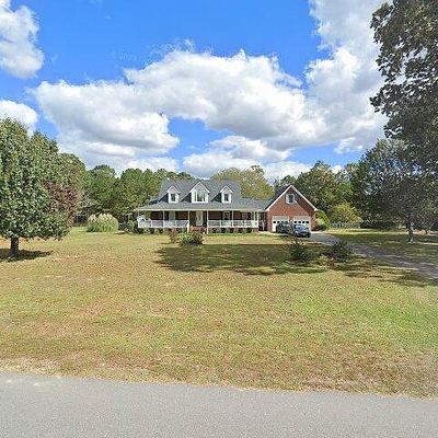 626 Deer Acres Dr, Goldsboro, NC 27530