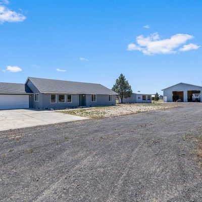 62762 Fremont Rd, Bend, OR 97701