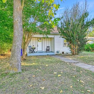 628 E South St, Whitesboro, TX 76273