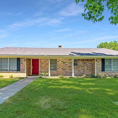 629 S Oak St, Van, TX 75790