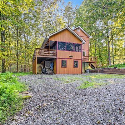 63 Beechwood Drive, Lake Ariel, PA 18436