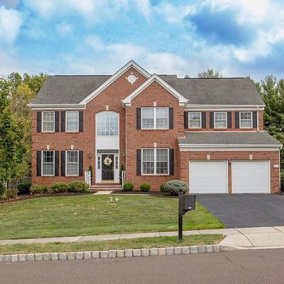 630 Deerbrook Dr, Yardley, PA 19067