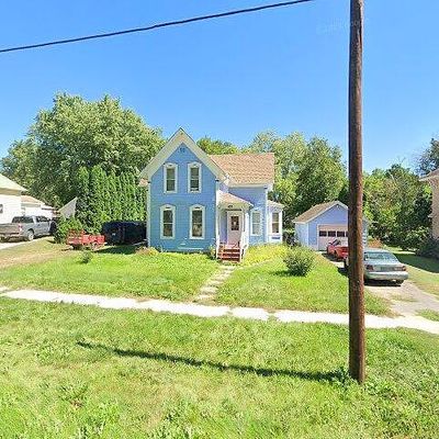 630 S Main St, Westfield, WI 53964