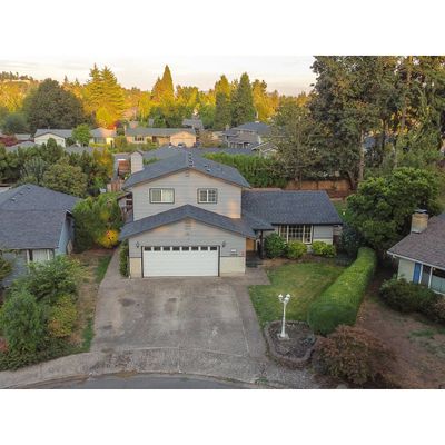 631 Rayner Ave, Springfield, OR 97477