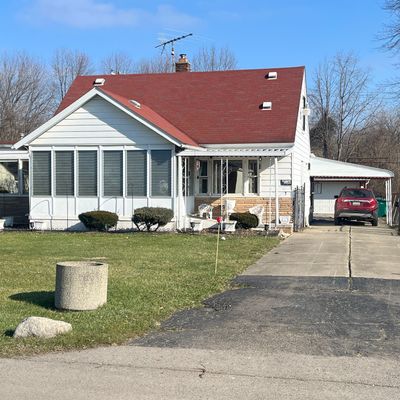 6341 Hunt St, Romulus, MI 48174