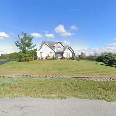 635 Eagleview Dr, Mohrsville, PA 19541