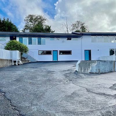 63654 Ahill Rd, Coos Bay, OR 97420