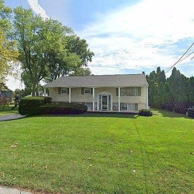 639 S Main St, Shrewsbury, PA 17361